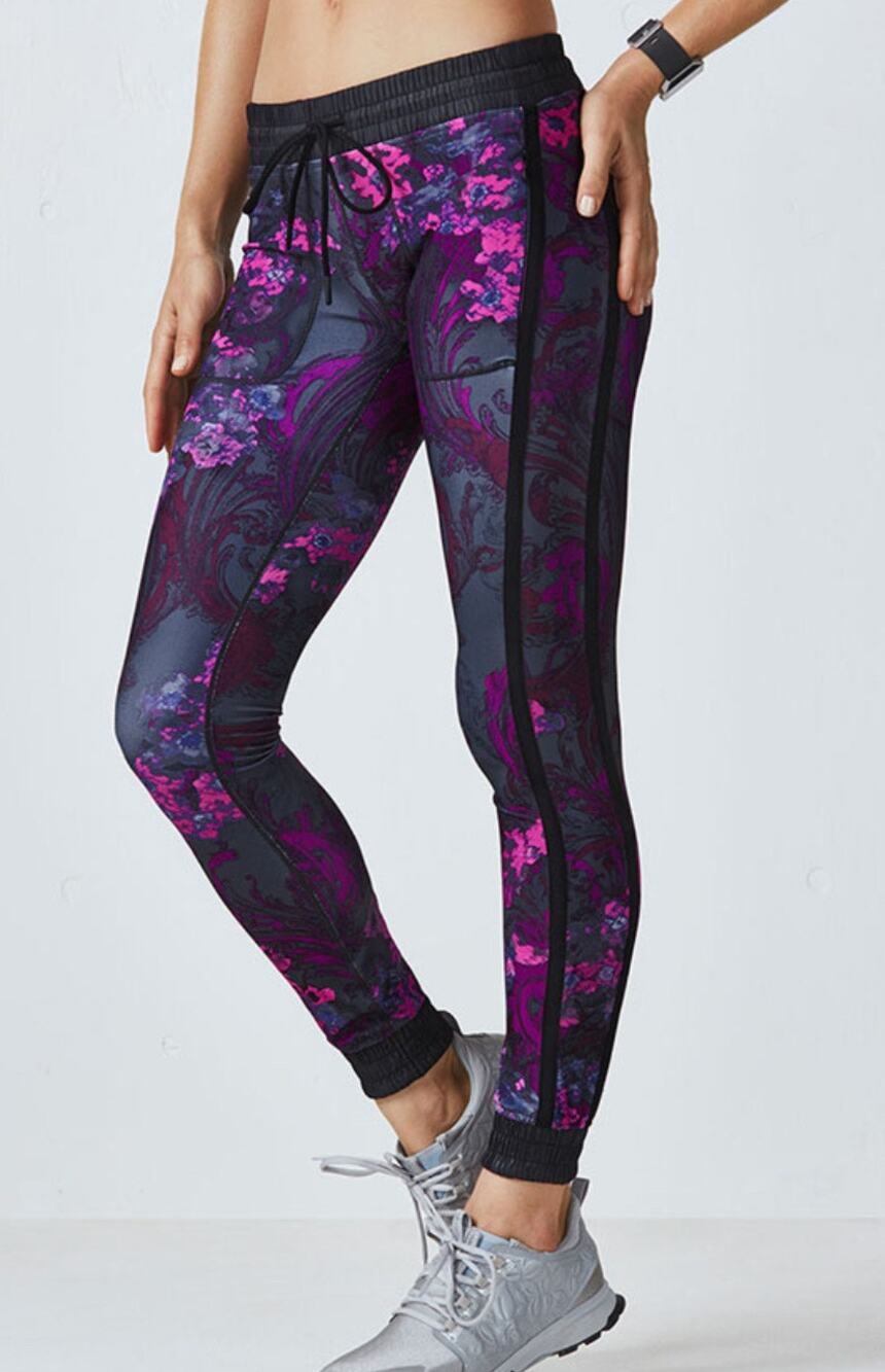 Fabletics Black Purple Floral Paisley Jogger Pants Women’s Size M Athleisure